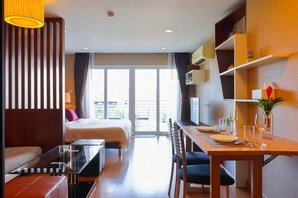 Luxury Living In Heart Of Nimman Apartment Chiang Mai Exterior photo
